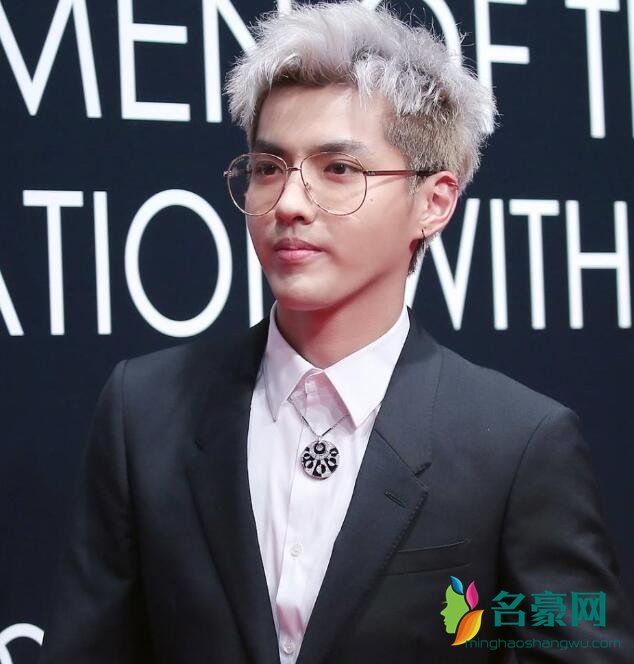 吴亦凡照片