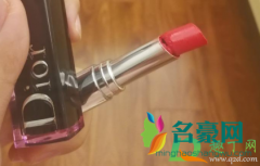唇膏断了放冰箱可以接上吗 为什么气温高唇膏上会