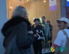 周杰伦排队买奶茶 周杰伦彩排前要喝上一杯珍珠奶