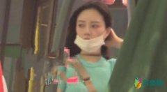 李小璐素颜现身校园 38岁的她四肢纤细身材非常好