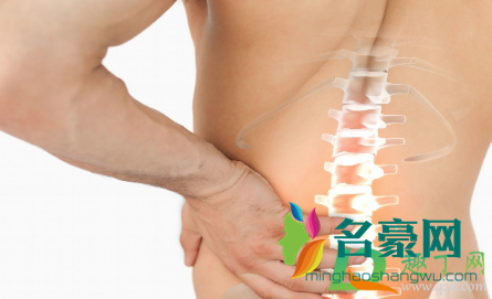 洗澡滑倒腰疼多久能好1