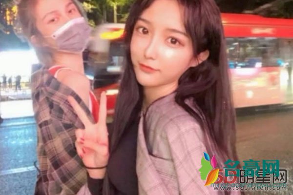 abbily是男的女的 令人难以分清楚男女的伪娘