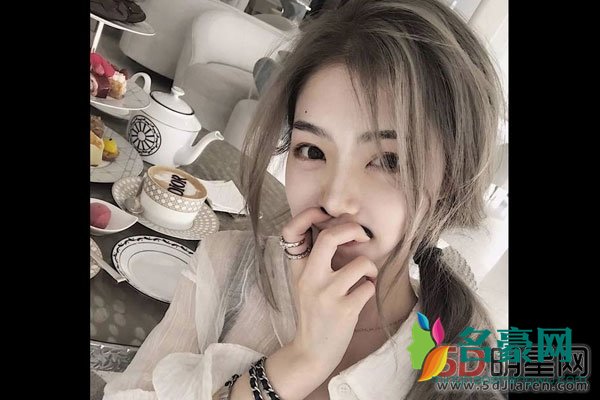 保定网红李嘉慧爸爸资料 富二代怎么可能和王乐乐搞到一起