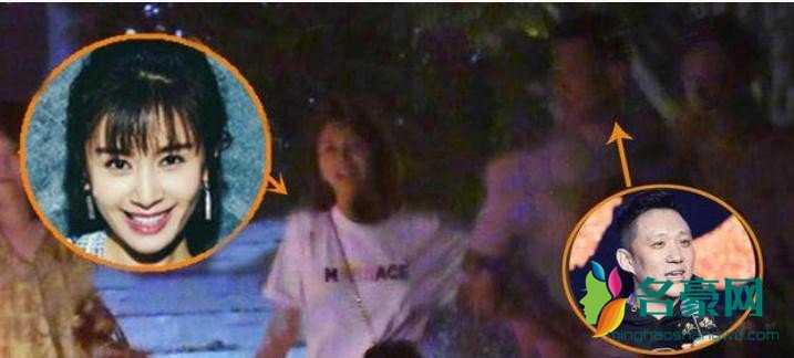 王子文手挽男子夜游