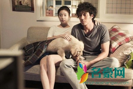 未婚同居有利也有弊的，女性朋友们要学会保护好自己！