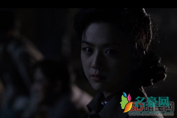 汤唯承认色戒真做了 以前看不懂现在发现大家的眼神都好有戏啊
