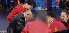 王牌对王牌马赛克 吴秀波给P成了一个巨型的马赛克