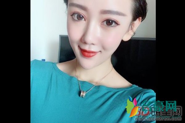 安若溪是干什么的 快手一只鸡只要你有需要就千里送?