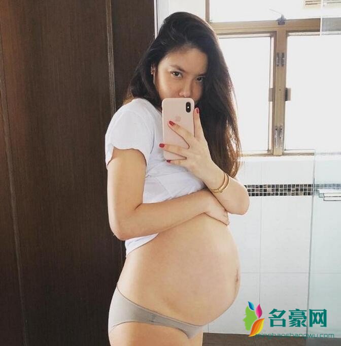 乐基儿近照