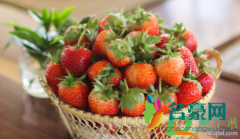 常吃草莓能防衰老吗 吃草莓到底要不要拔刺