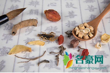 快乐瀑布什么梗