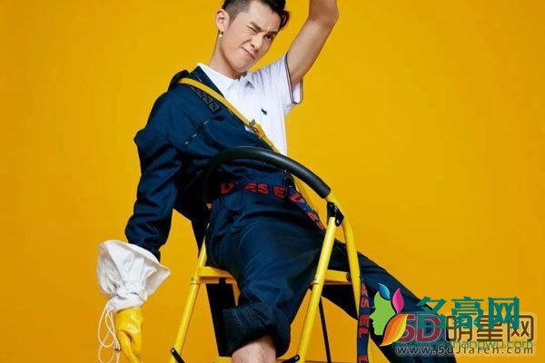 王鹤棣怎么读个人资料 他是不靠任何东西也不靠任何家庭背景而火的