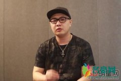 刘杀鸡这么有钱吗 是不是那个重庆一个房地产老总