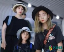 13岁黄多多染金发 小小年纪很有明星范儿