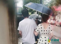 程莉莎晒郭晓冬背影 从这细节看出他十分宠爱老婆