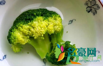 黄了的西兰花能不能吃2