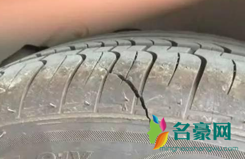 夏季汽车爆胎常发生!这几个信号你要注意!3