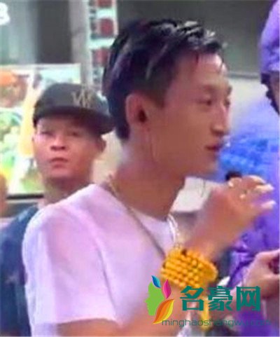 祁天道为什么不直播了 封了我就放心了没白举报