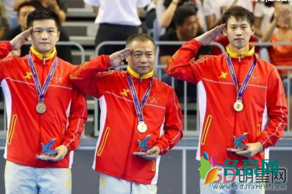 王励勤真的打林丹了吗 当一个运动员经常上娱乐版就是离崩盘不远了