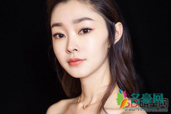 宋轶回怼网友经过 相互吐槽造成二位演员精神上的压力和负担