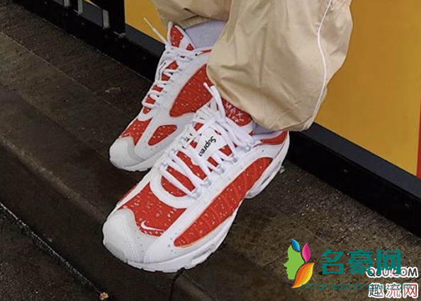 经典白红配色的Supreme x Nike上脚图曝光 Supreme x Air Max Tailwind 4白红配色什么时候发售