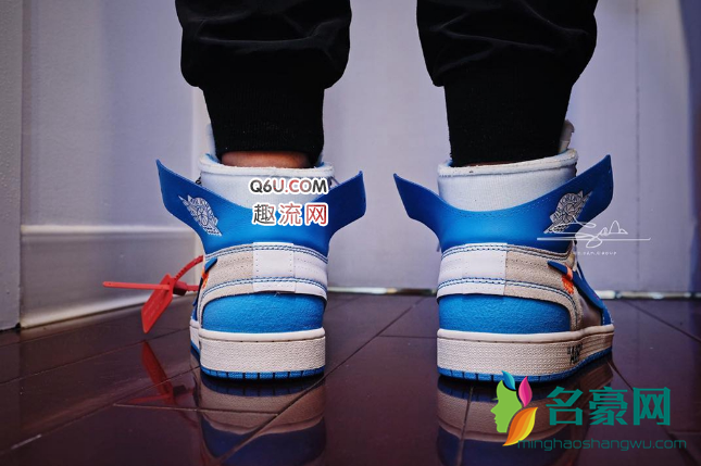 OFF-WHITE x AJ1上脚  OFF-WHITE x Air Jordan 1 UNC街拍