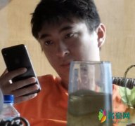 王思聪餐厅被偶遇 独身一人现身用餐略显孤独