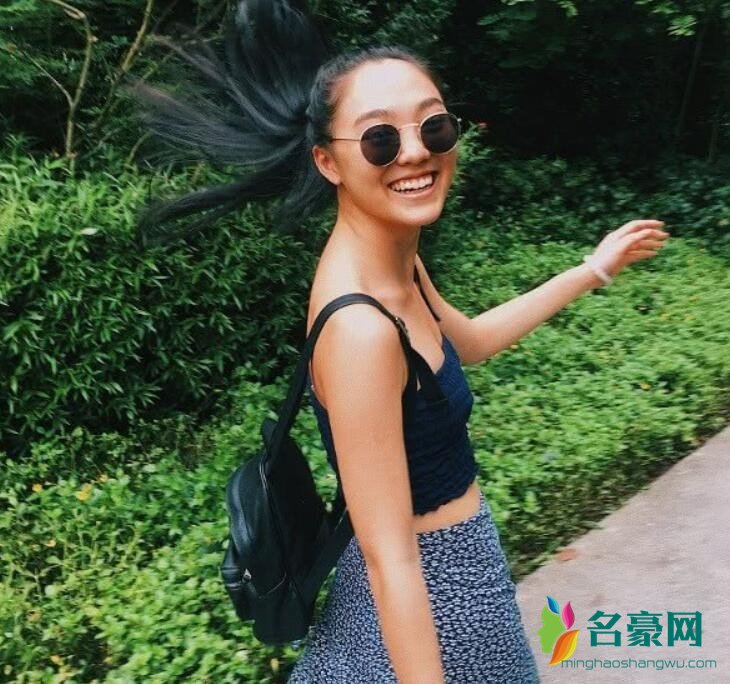 李连杰女儿私照曝光