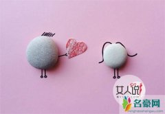女人暗恋男人最准的表现 有这些表现你就偷着乐吧