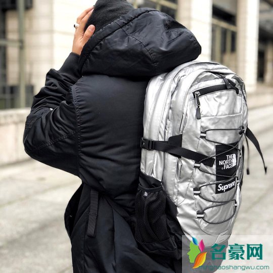 Supreme x TNF 2018怎么搭配 Supreme联名北面搭配街拍