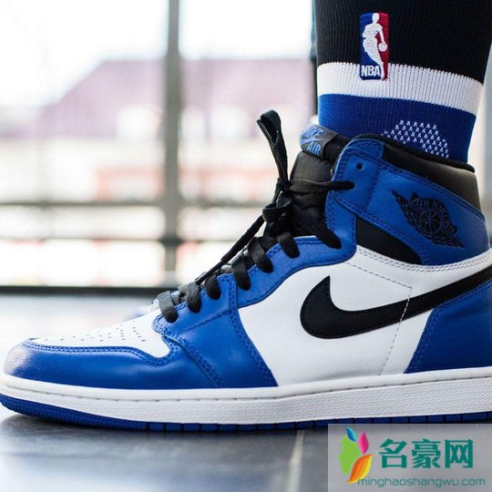 AJ1小闪电上脚怎么样 AJ1“Game Royal”上脚图