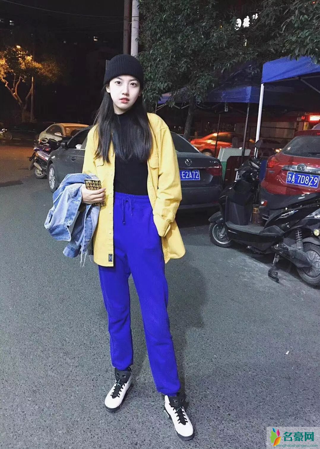 圣诞sneaker少女美图 圣诞服Sneaker Girl福利图