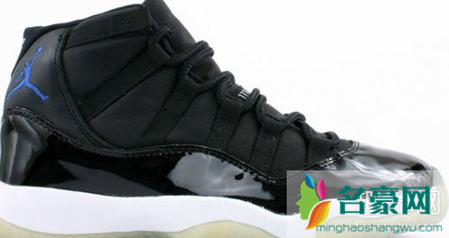 Air Jordan11康扣和Air Jordan11 黑红哪双好 Air Jordan11 retro拆解