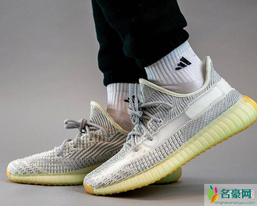 yeezy 350 V2 “Yeshaya”上脚搭配图赏析 yeezy 350 V2尺码偏小吗