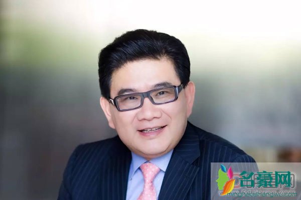 曹可凡人品怎么样 典型的两面人笑脸后面是罪恶?