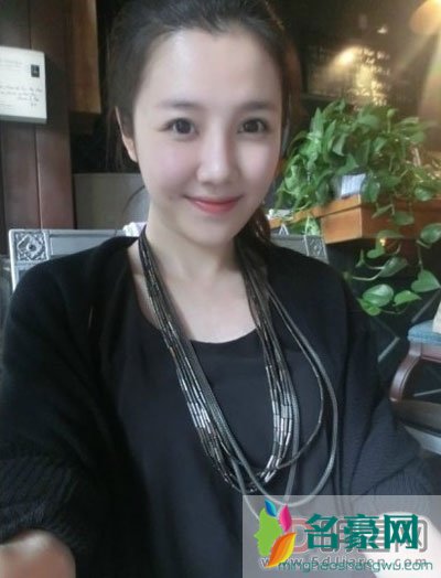 刘语熙为什么叫乌贼刘 直播足球赛时完全是在无意中卖萌而红根本不懂球