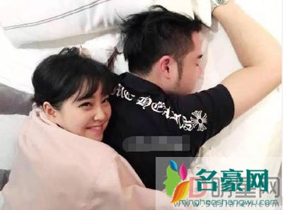冯提莫离婚事件 什么样的家庭教育才让她有意无意中做出那些性暗示