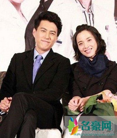 靳东有几任老婆 不管二婚还是三婚有情有缘才是真婚
