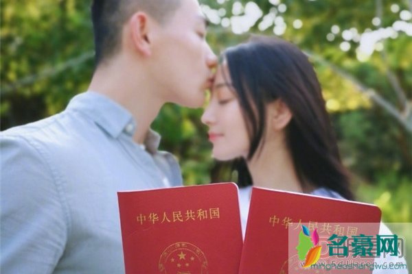 霍建华张馨予事件 过不了几年娱乐圈都成亲戚了