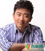 芮成钢秃头囚衣照曝光 名人也要面子 坐牢出来最想