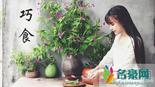 李子柒父母怎么去世的 她不是靠脸吃饭的靠的是手艺