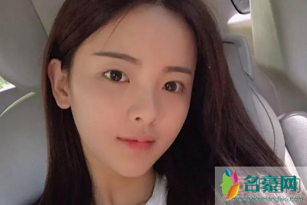 杨超越家庭背景介绍 没有实力又怎么样照样有人买单