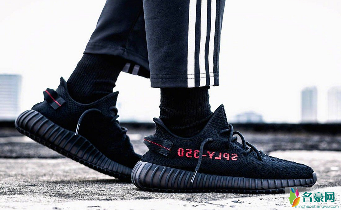 yeezy350黑红字将于2020补货回归 yeezy350v2黑红全尺码补货发售时间确定