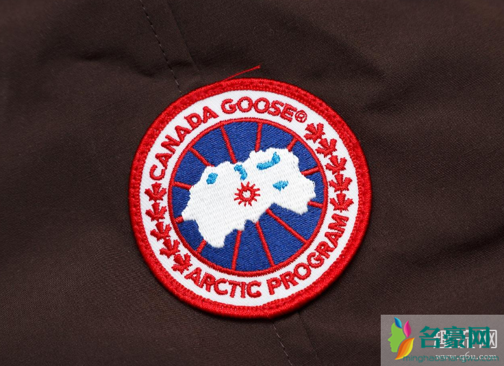 加拿大鹅logo什么意思 加拿大鹅logo是中国地图吗