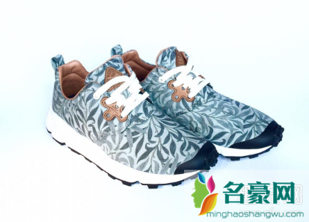 Flower Mountain是什么牌子 山雾花野鞋子很臭吗