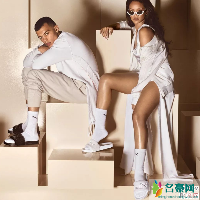 拖鞋怎么搭配更潮流 时尚潮流的拖鞋品牌推荐