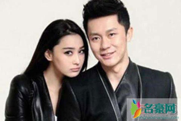 张馨予大尺度扒内裤 当年是张馨予劈腿霍建华的凭什么说李晨花心