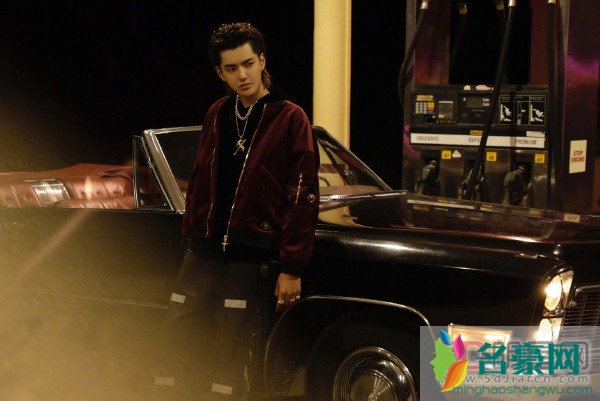 吴亦凡刷榜事件丢人 吴亦凡的鸿篇巨作大碗面上榜了吗