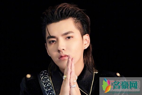 吴亦凡刷榜事件丢人 吴亦凡的鸿篇巨作大碗面上榜了吗