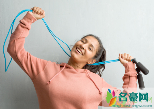 跳绳减肥连续跳还是分开跳1